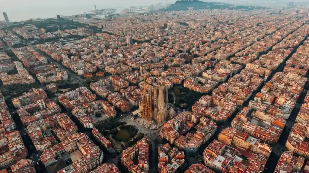 Las mejores ciudades españolas para trabajar en tecnología