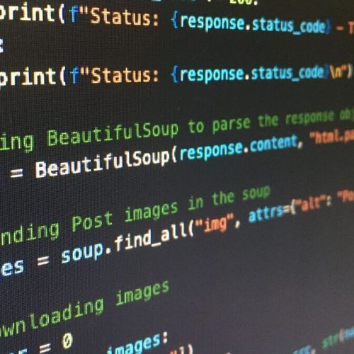 Código en python usando la librería Beautiful Soup