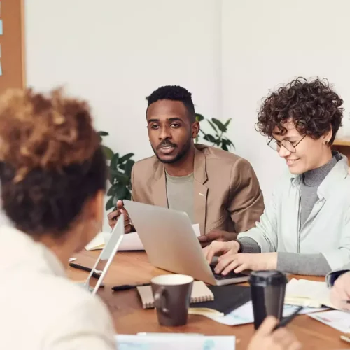 Upskilling y reskilling: reinventa y repotencia tu plantilla para el futuro